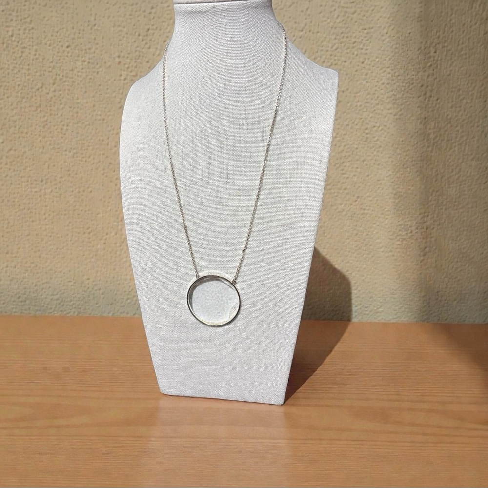 Elegant Silver Circle Pendant Necklace